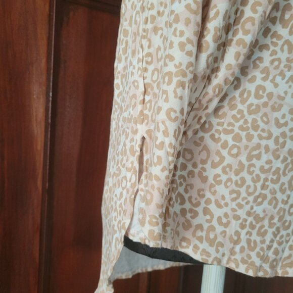 Nine West Essential Leopard Print Top - Beige & White - Womens L - Picture 3 of 6